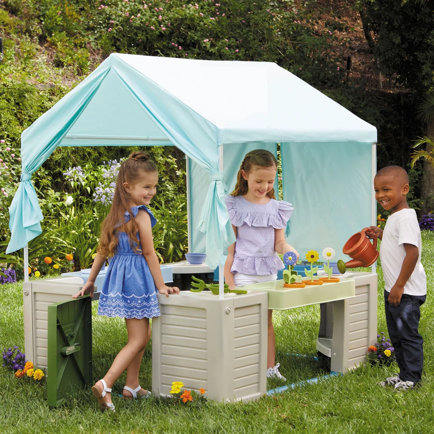 Backyard Bungalow House with Kitchen, Lemonade Stand, and Gardening Station