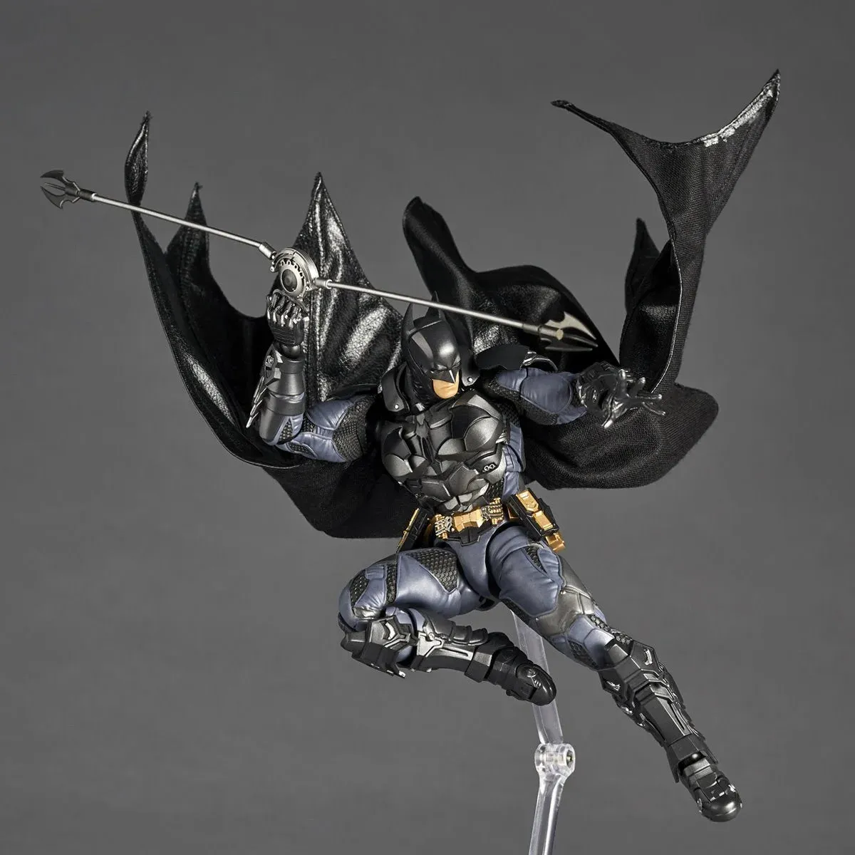 Batman: Arkham Knight - Amazing Yamaguchi Revoltech - NR038 Batman