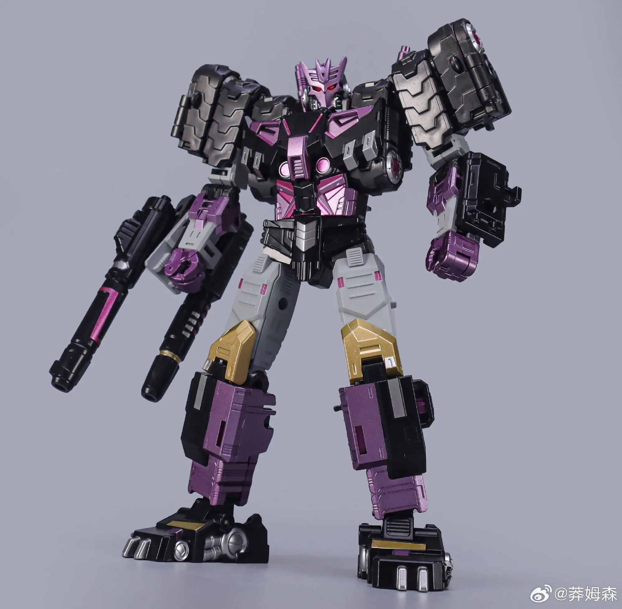 Black Mamba DJD-01 Tarn Oversized