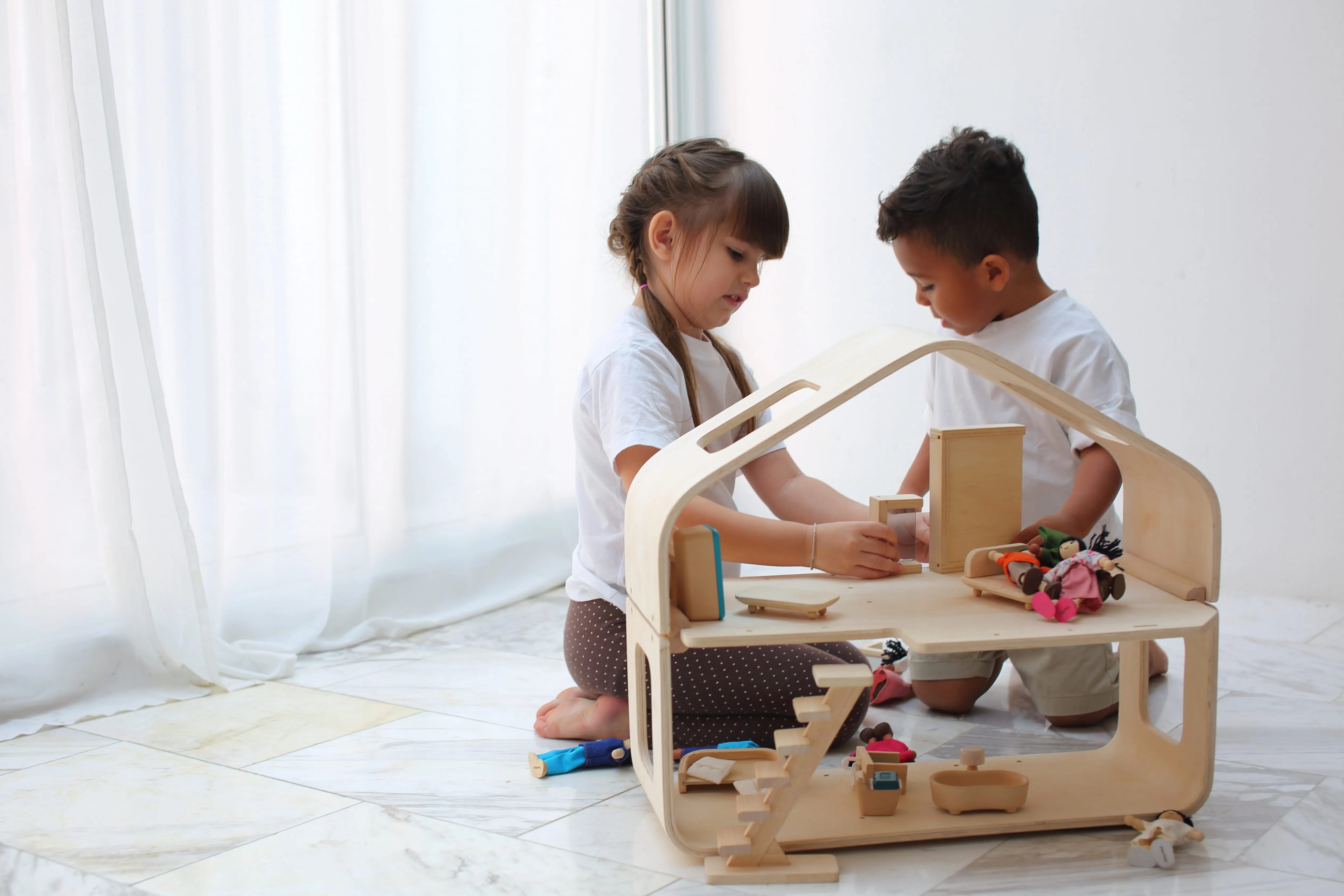 Contemporary Dollhouse