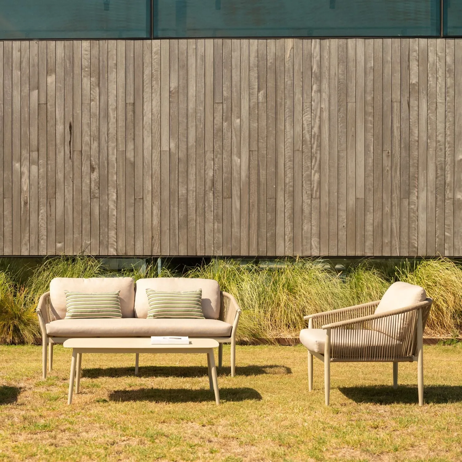 Everett Outdoor Living Package - Sand