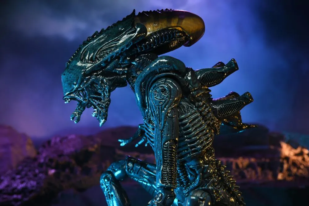 NECA Alien vs. Predator Arachnoid Alien (Movie Deco) Action Figure