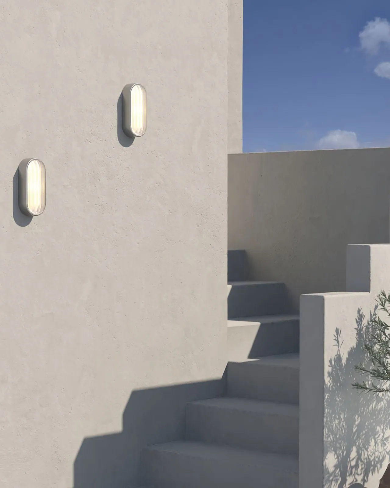 Oval Wide-Ribbed Glass Bulkhead Light