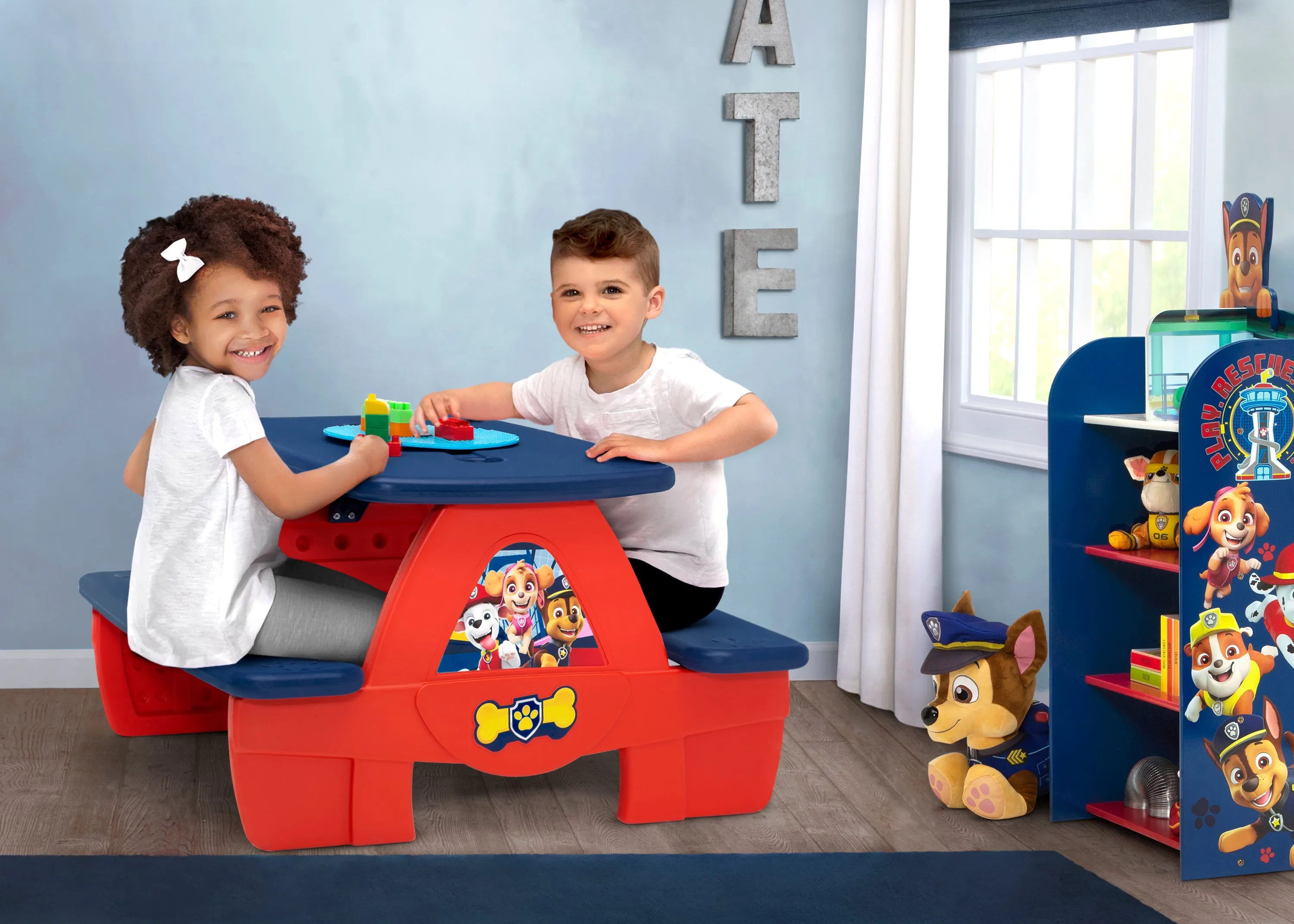 PAW Patrol 4 Seat Activity Picnic Table with LEGO Compatible Tabletop