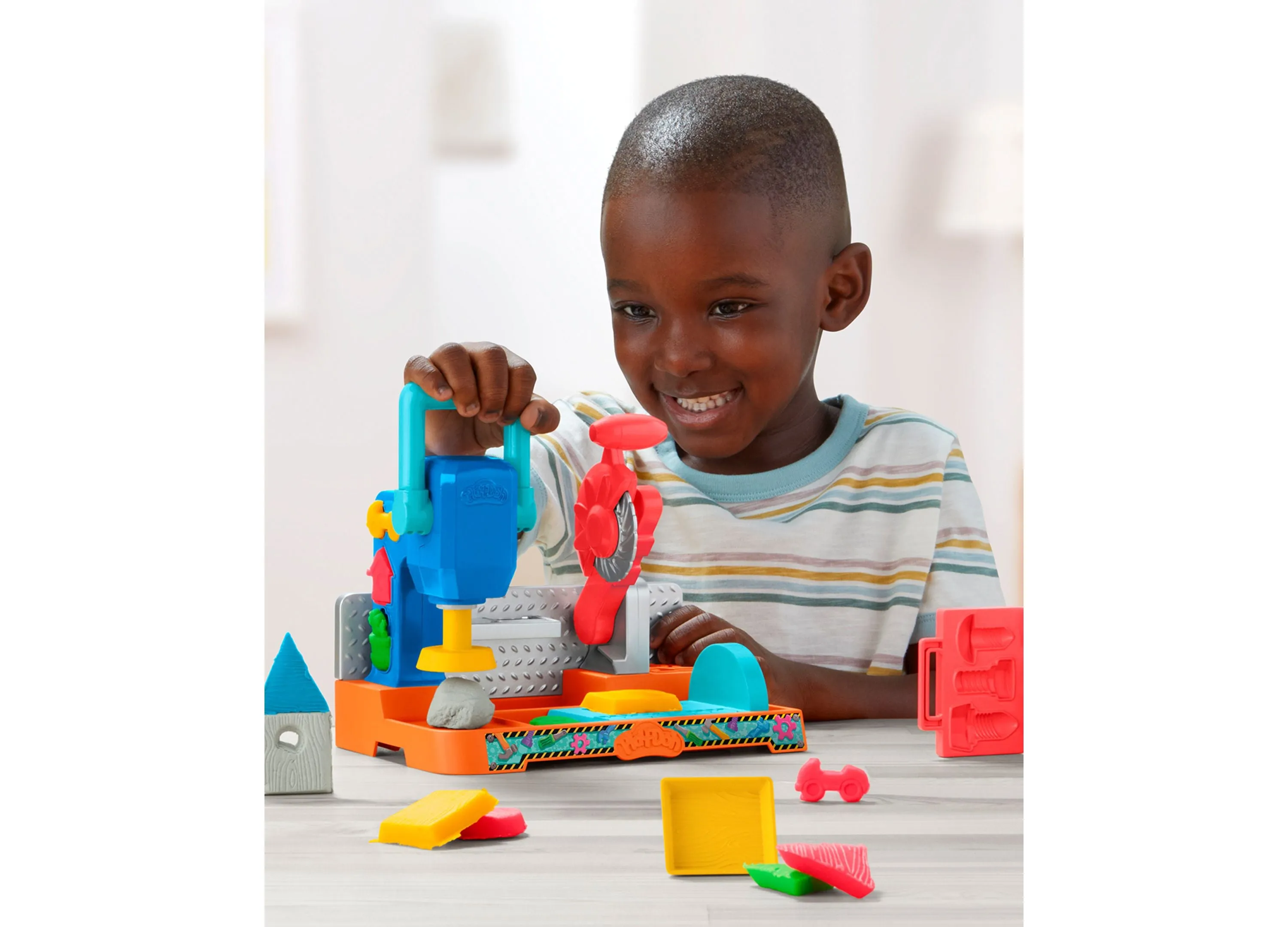 Play-Doh Stamp N Saw Tool Bench Creativity Set