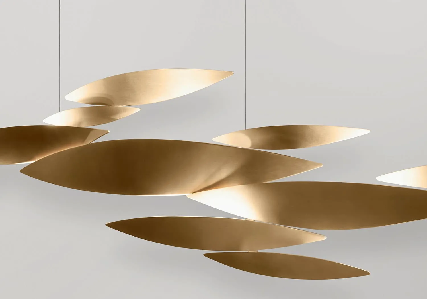 "I lucci Argentati" Modern Suspension Ceiling Light By Terzani