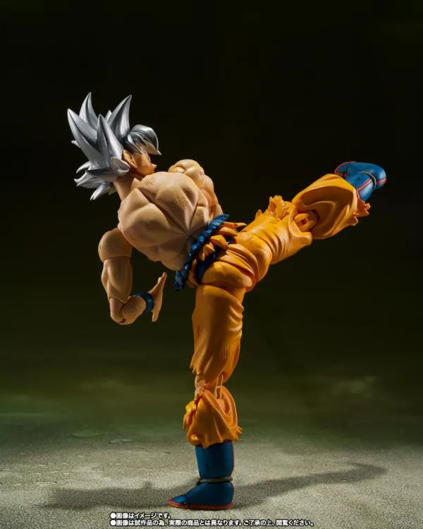 S.H. Figuarts Dragon Ball Super Son Goku Ultra Instinct (Toyotarou Edition) Exclusive Action Figure