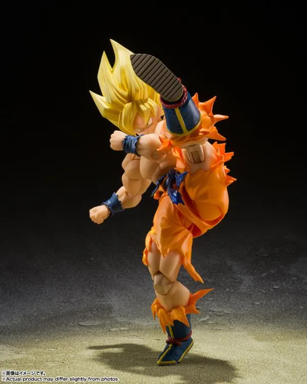 S.H. Figuarts Dragon Ball Z Super Saiyan Goku (Legendary Super Saiyan) Action Figure