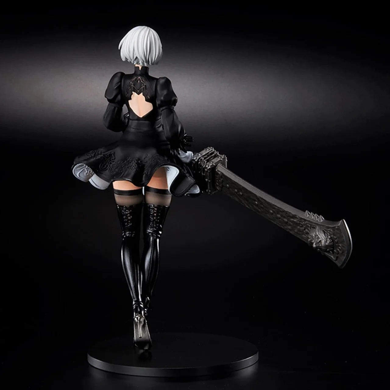 Square Enix NieR: Automata 2B (YoRHa No.2 Type B) Statuette Statue Figure