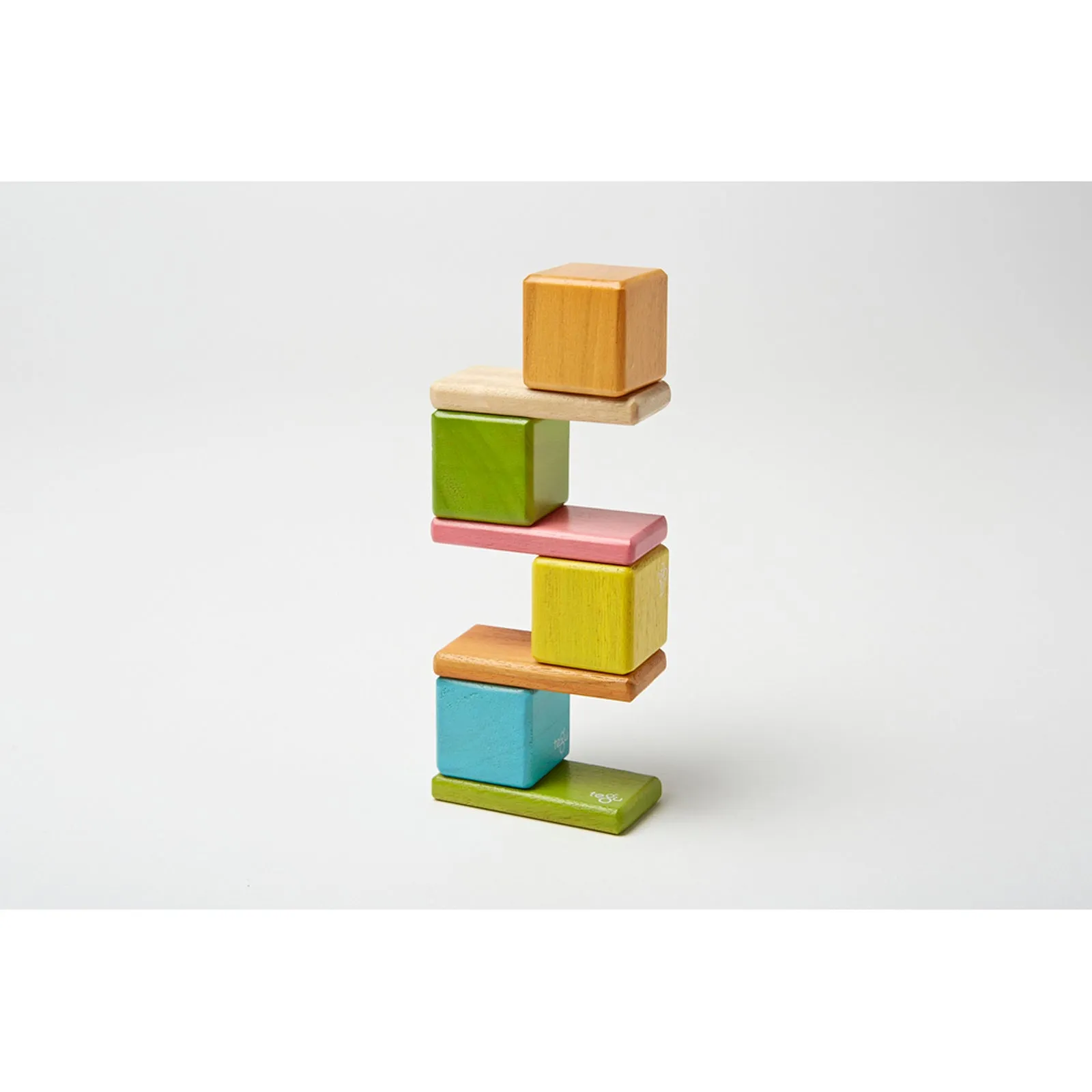 Tegu 8-Piece Magnetic Wooden Block Set - Pocket Pouch, Tints