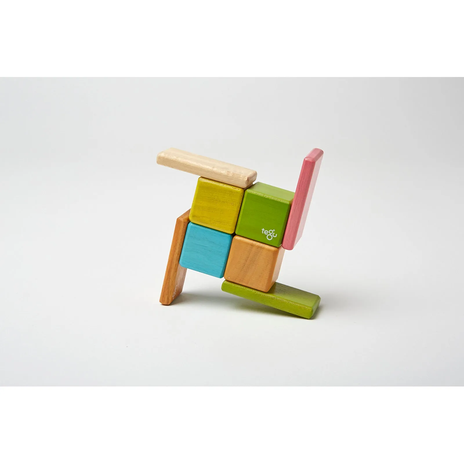 Tegu 8-Piece Magnetic Wooden Block Set - Pocket Pouch, Tints