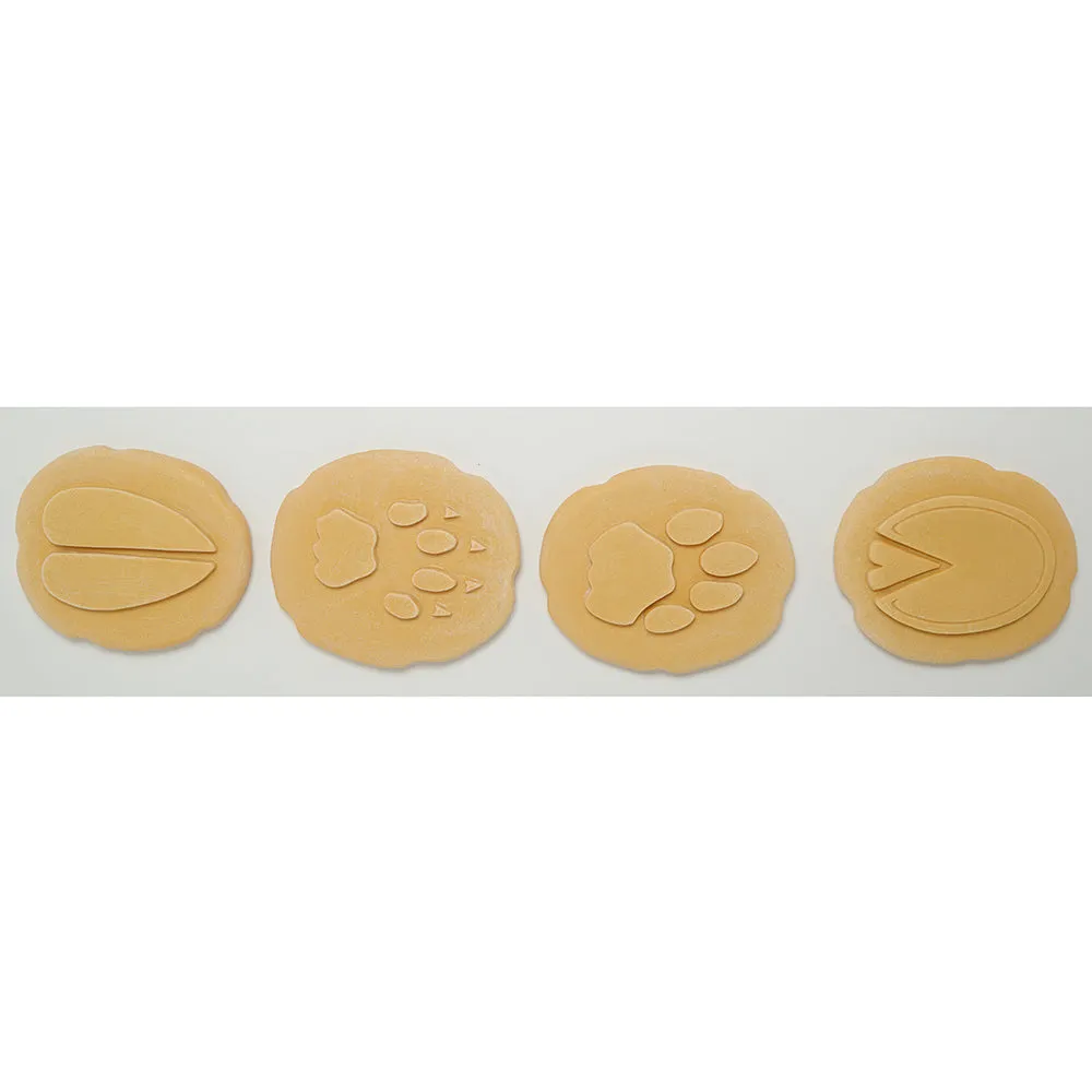 Yellow Door® Let's Investigate Safari Footprints Double-Sided Animal Stones